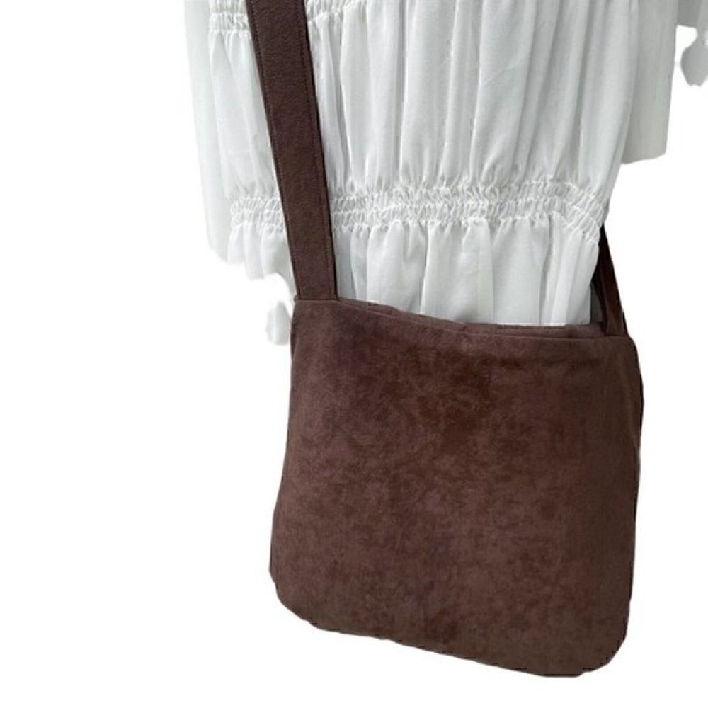 Magnolia Brown Crossbody Flap Over Shoulder Bag  Pink Floral Women’s M CUTE BOHO - Picture 5 of 13